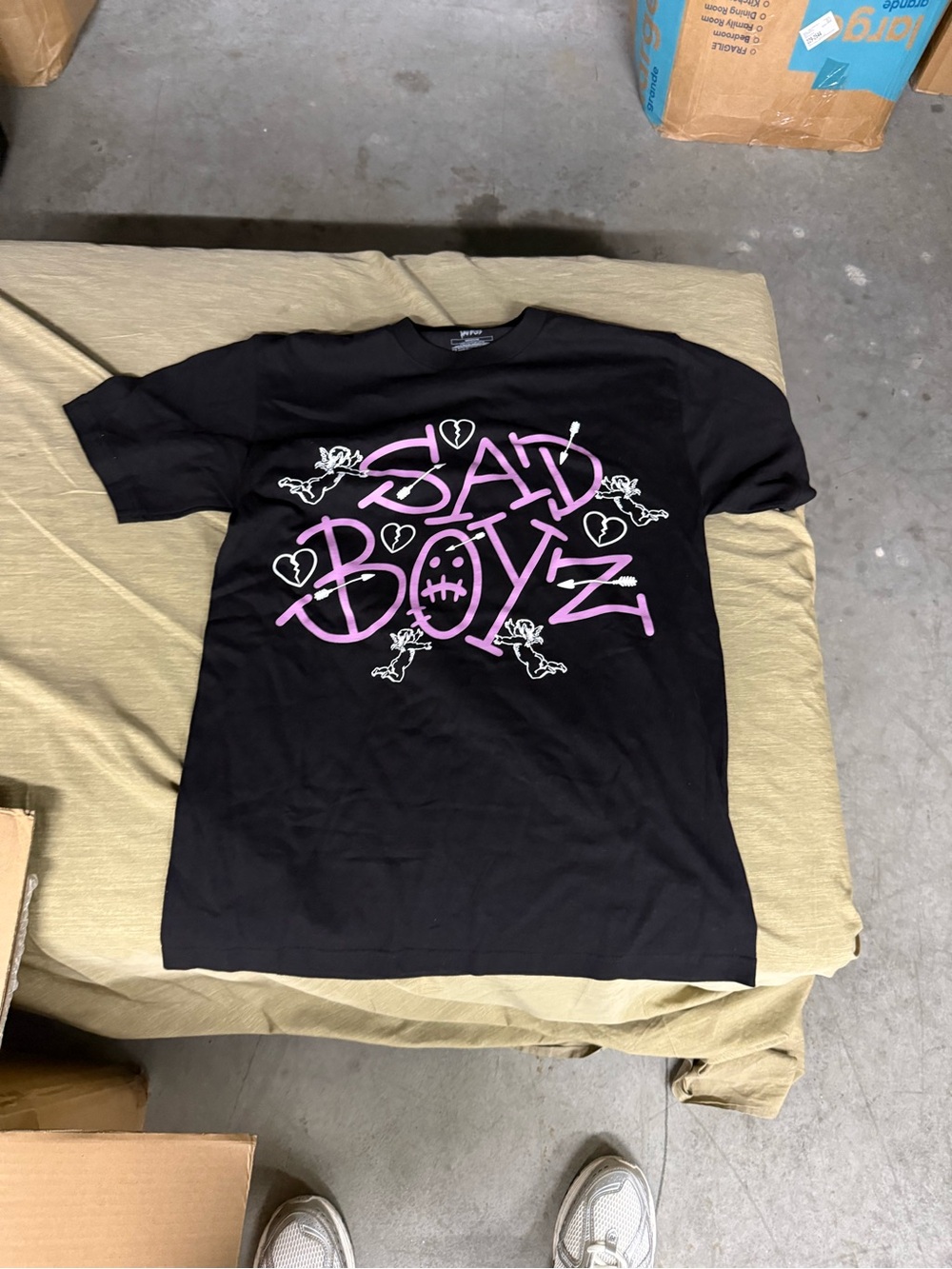 Sad Boys Men's Black Graphic Tee with Pink 'Sad Boyz' Artwork